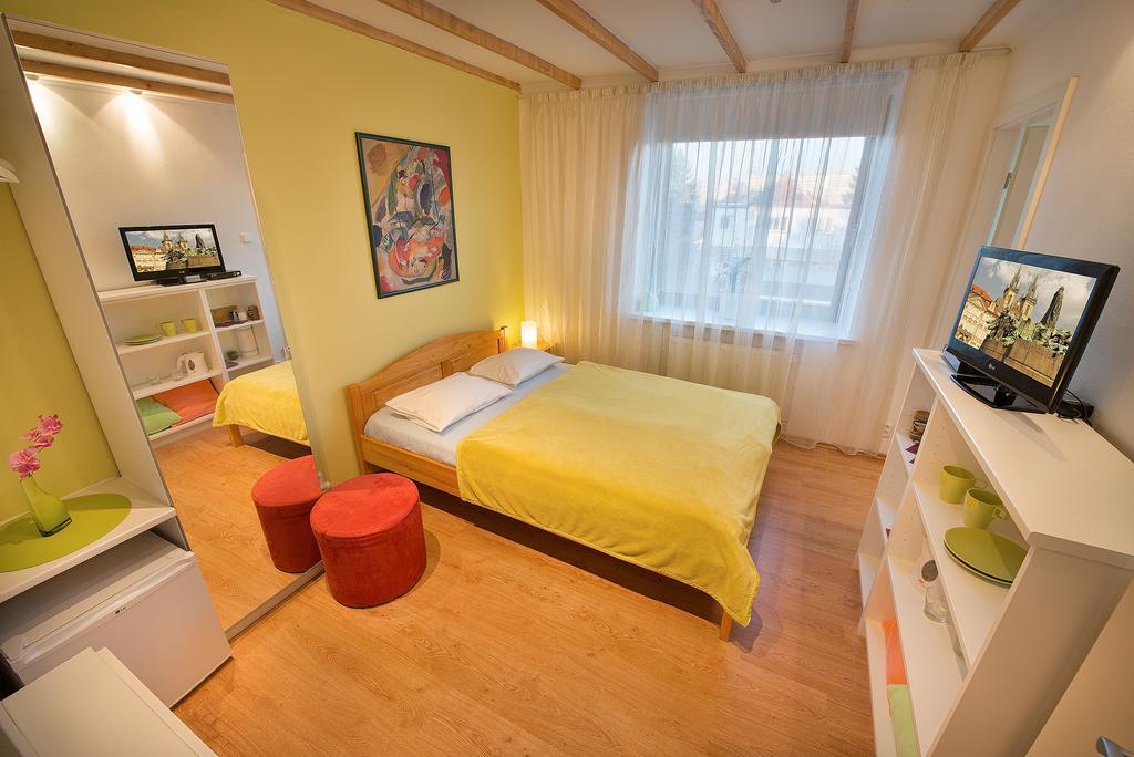 A. V. Pension Praha エクステリア 写真